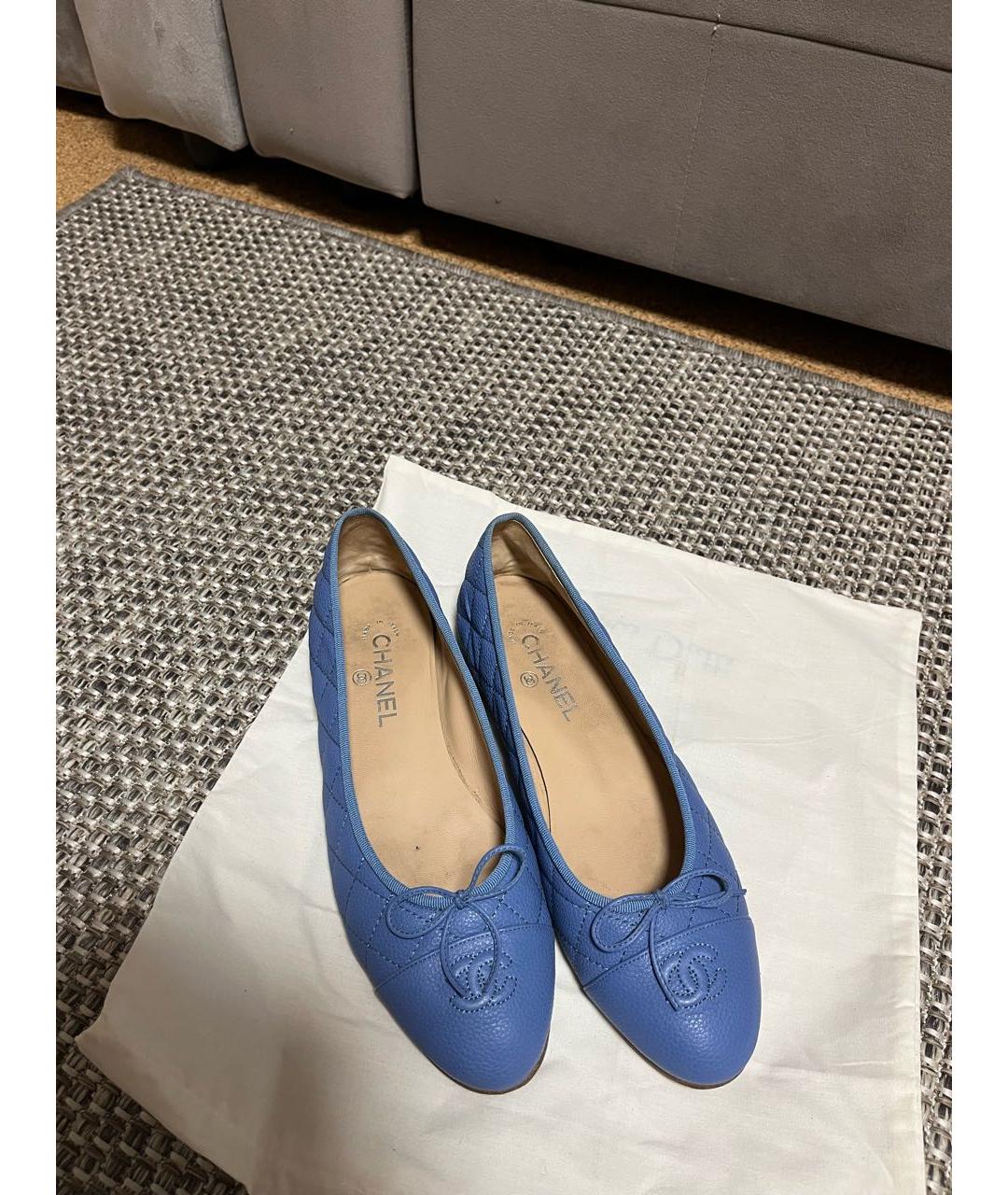 CHANEL Голубые кожаные балетки, фото 2