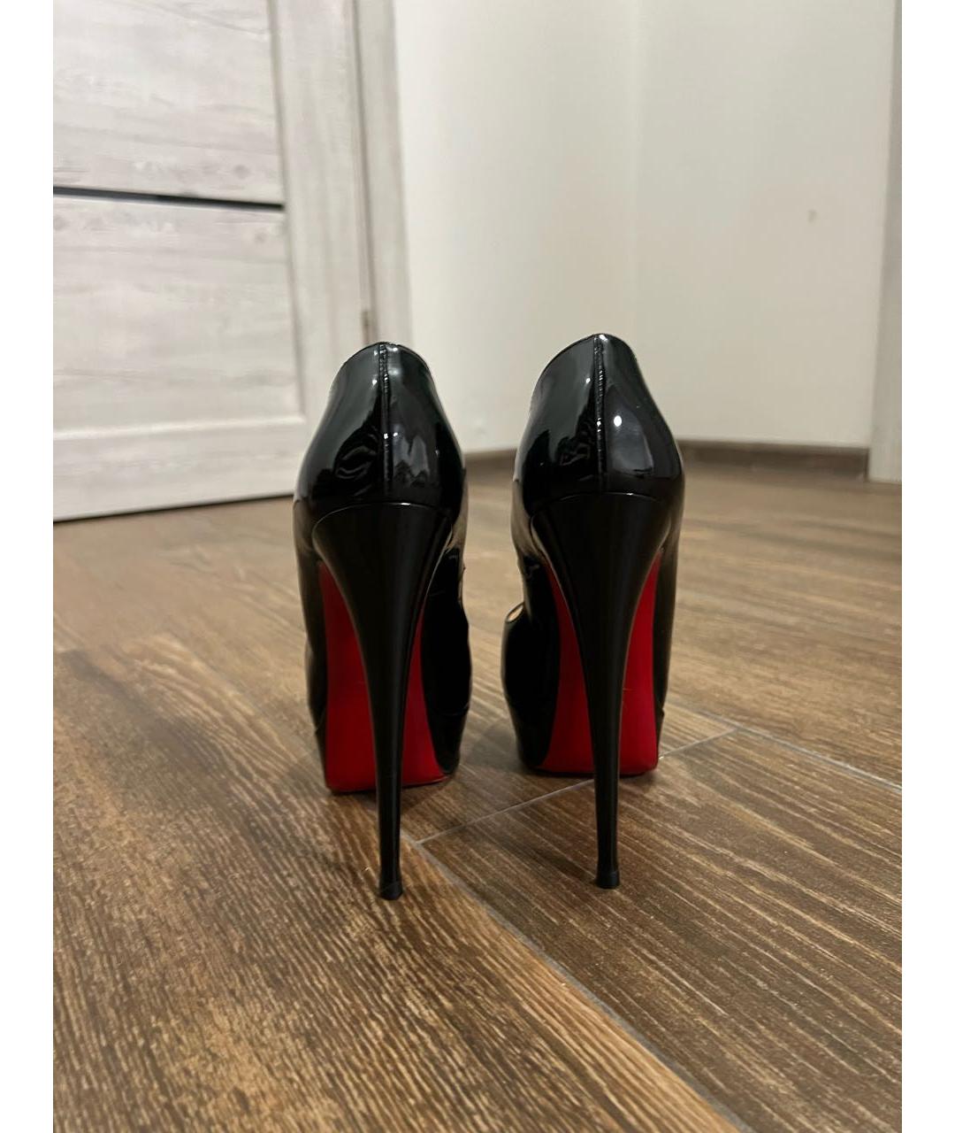 CHRISTIAN LOUBOUTIN Черные туфли из лакированной кожи, фото 6