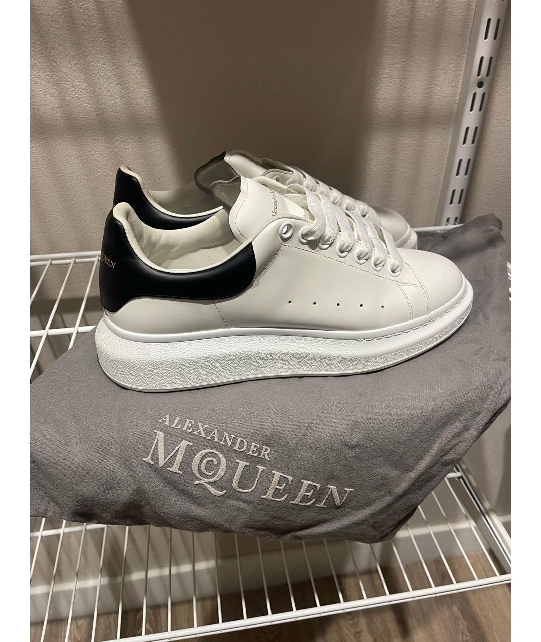 ALEXANDER MCQUEEN Белые кожаные низкие кроссовки / кеды, фото 9