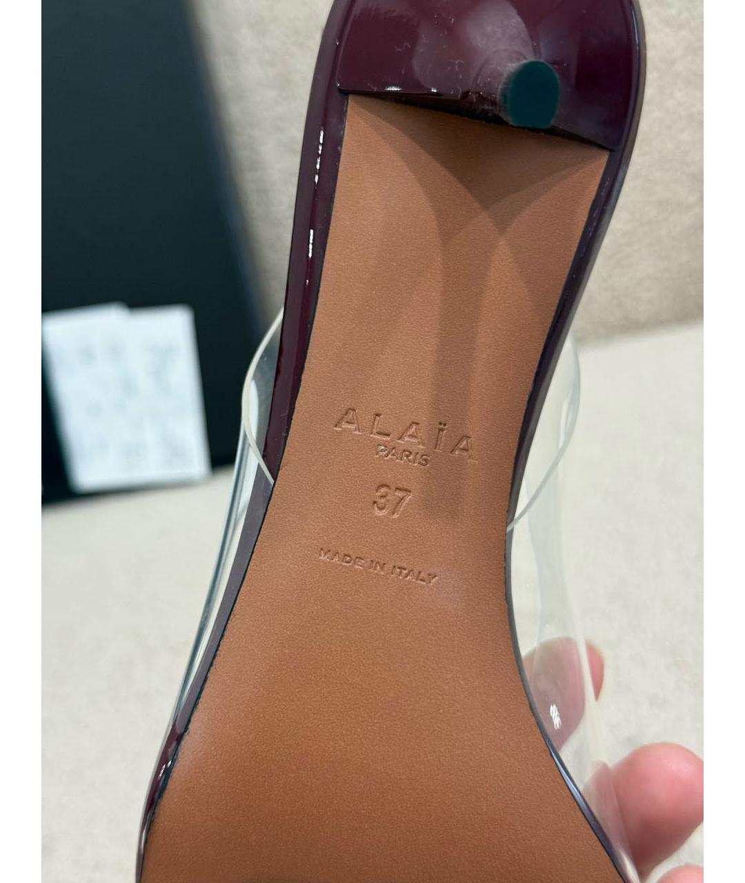 ALAIA Бордовые лодочки на низком каблуке из лакированной кожи, фото 3