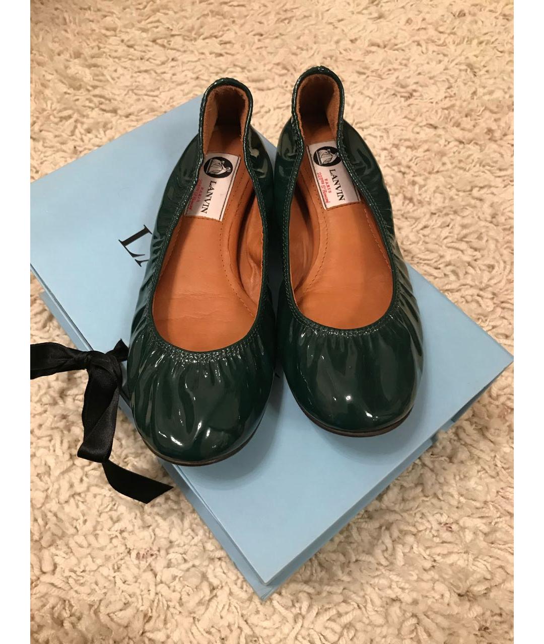 LANVIN Зеленые балетки из лакированной кожи, фото 2