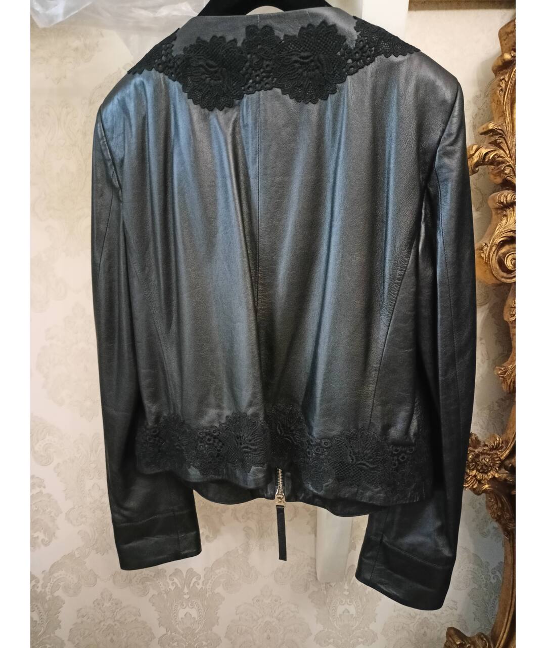 BLUMARINE Черная кожаная куртка, фото 2