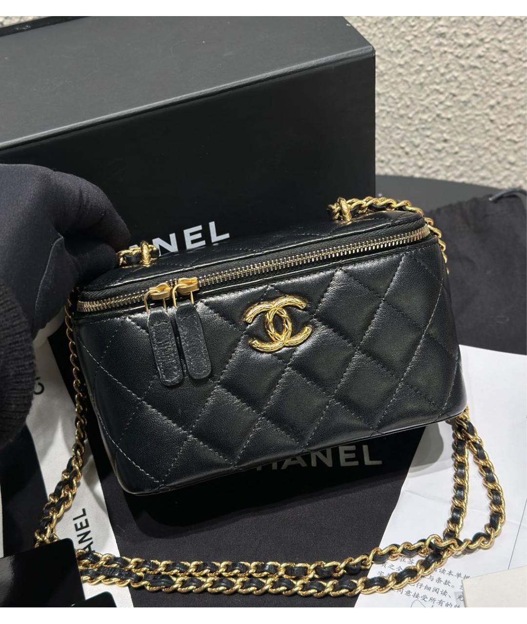 CHANEL Черная кожаная сумка через плечо, фото 2