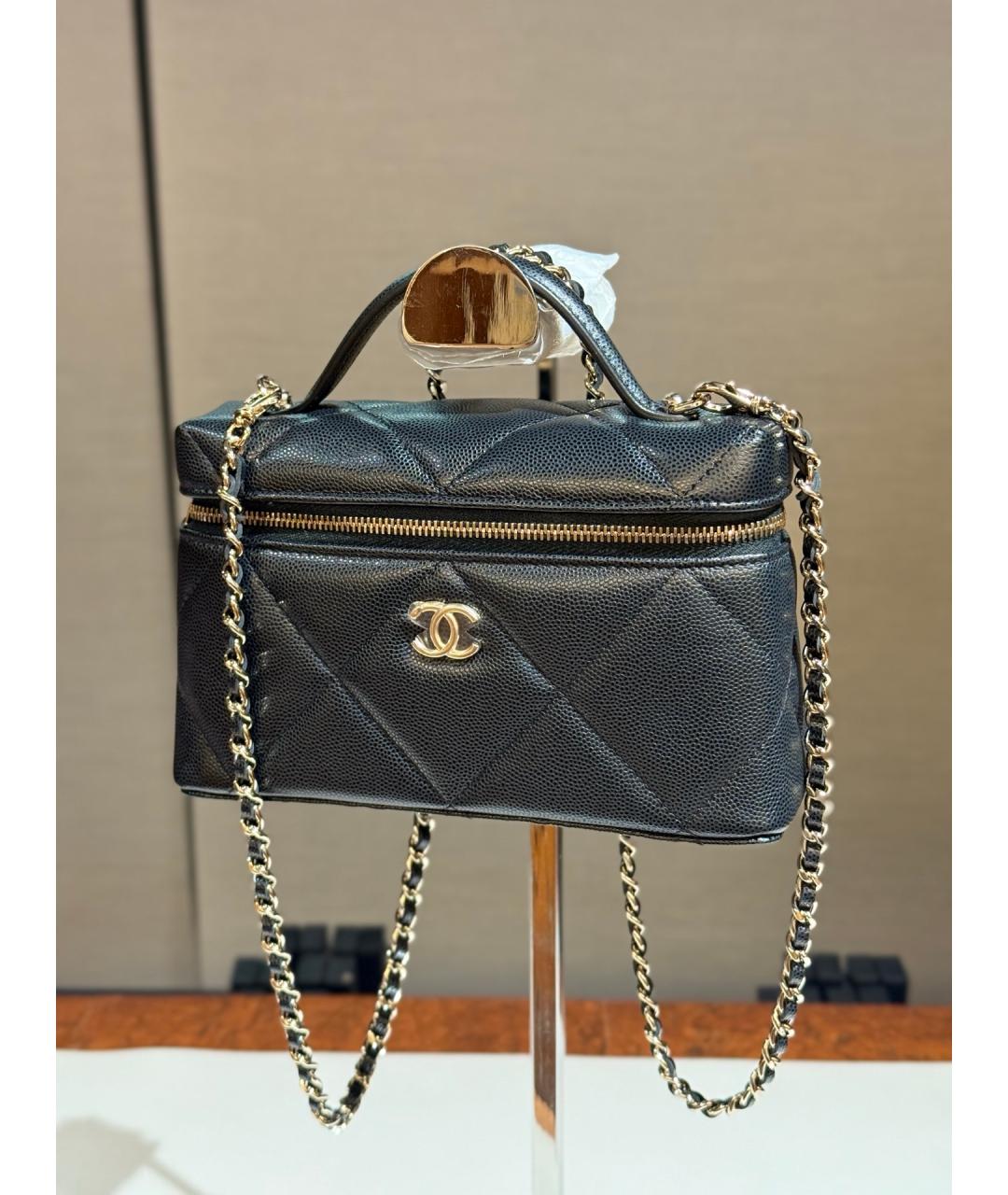 CHANEL Черная кожаная сумка через плечо, фото 6