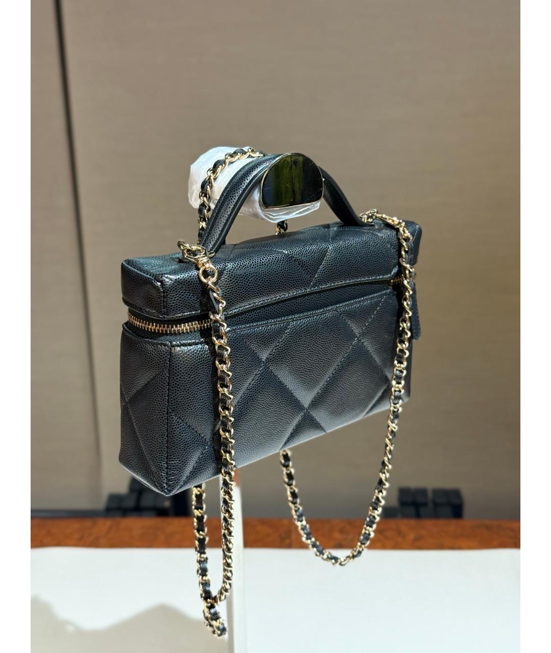 CHANEL Черная кожаная сумка через плечо, фото 5