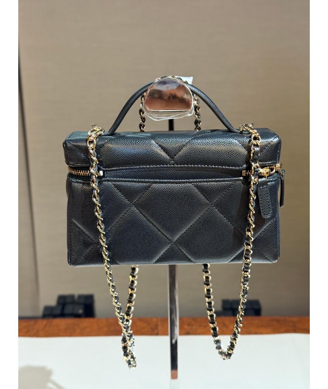 CHANEL Черная кожаная сумка через плечо, фото 3