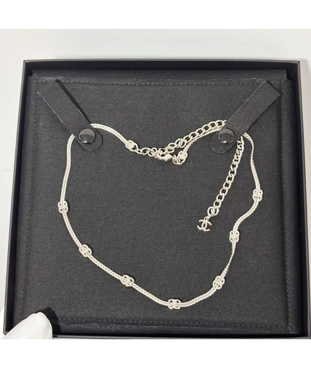 CHANEL Серебряное металлическое колье, фото 2