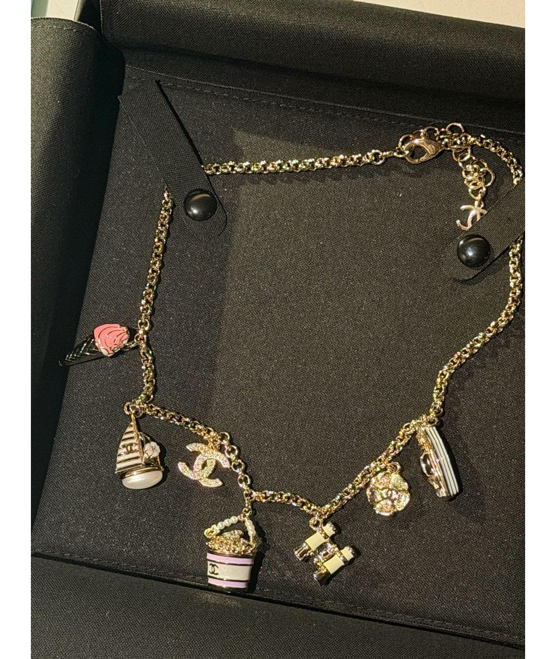 CHANEL Золотое металлическое колье, фото 3