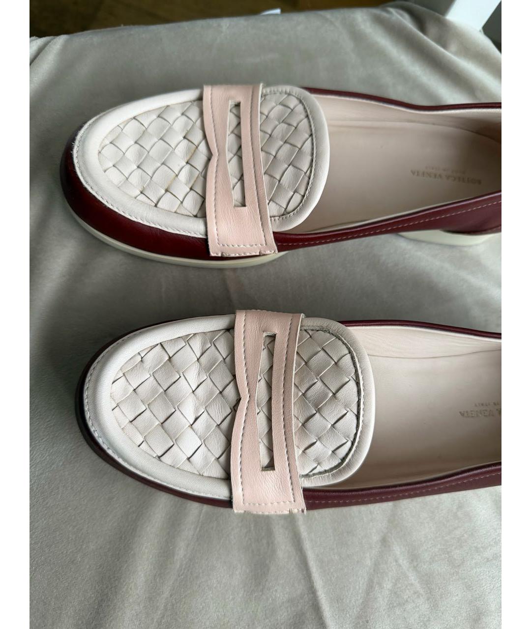 BOTTEGA VENETA Бордовые кожаные лоферы, фото 5