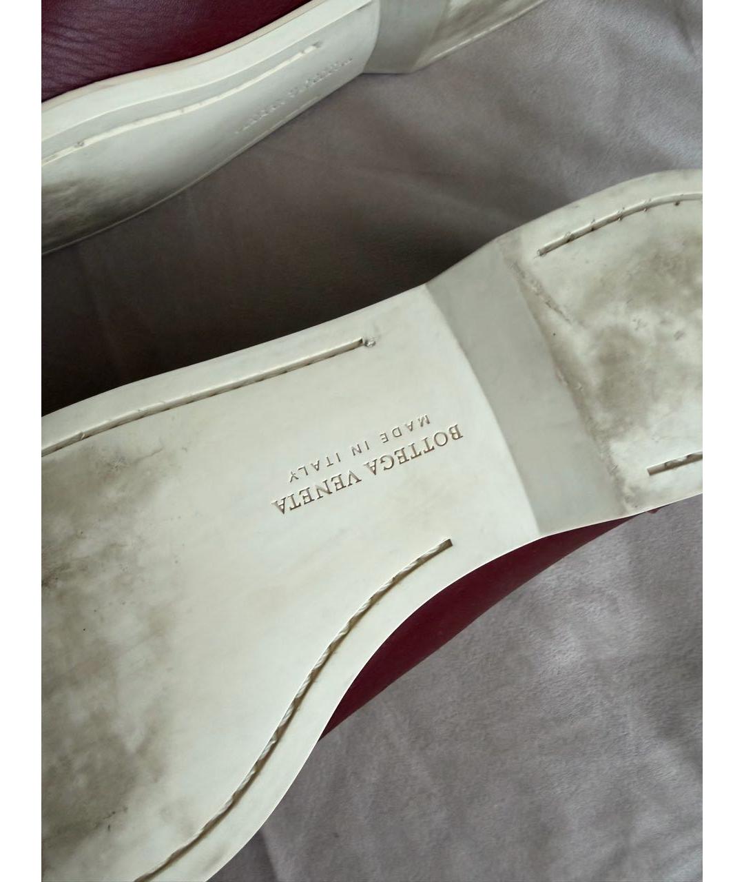 BOTTEGA VENETA Бордовые кожаные лоферы, фото 4