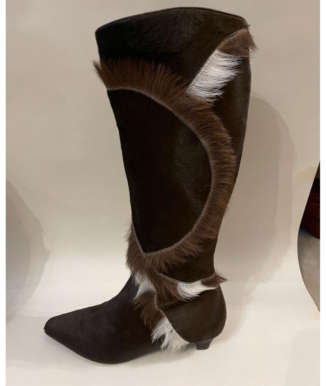 FERRAGAMO Коричневые сапоги из экзотической кожи, фото 9