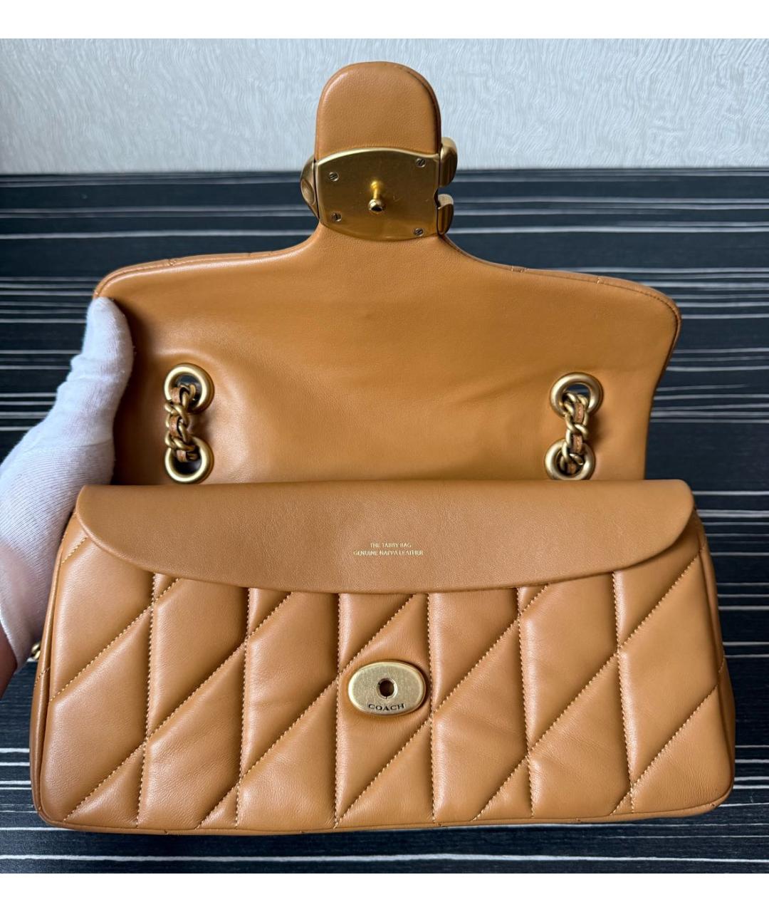 COACH Коричневая кожаная сумка через плечо, фото 4