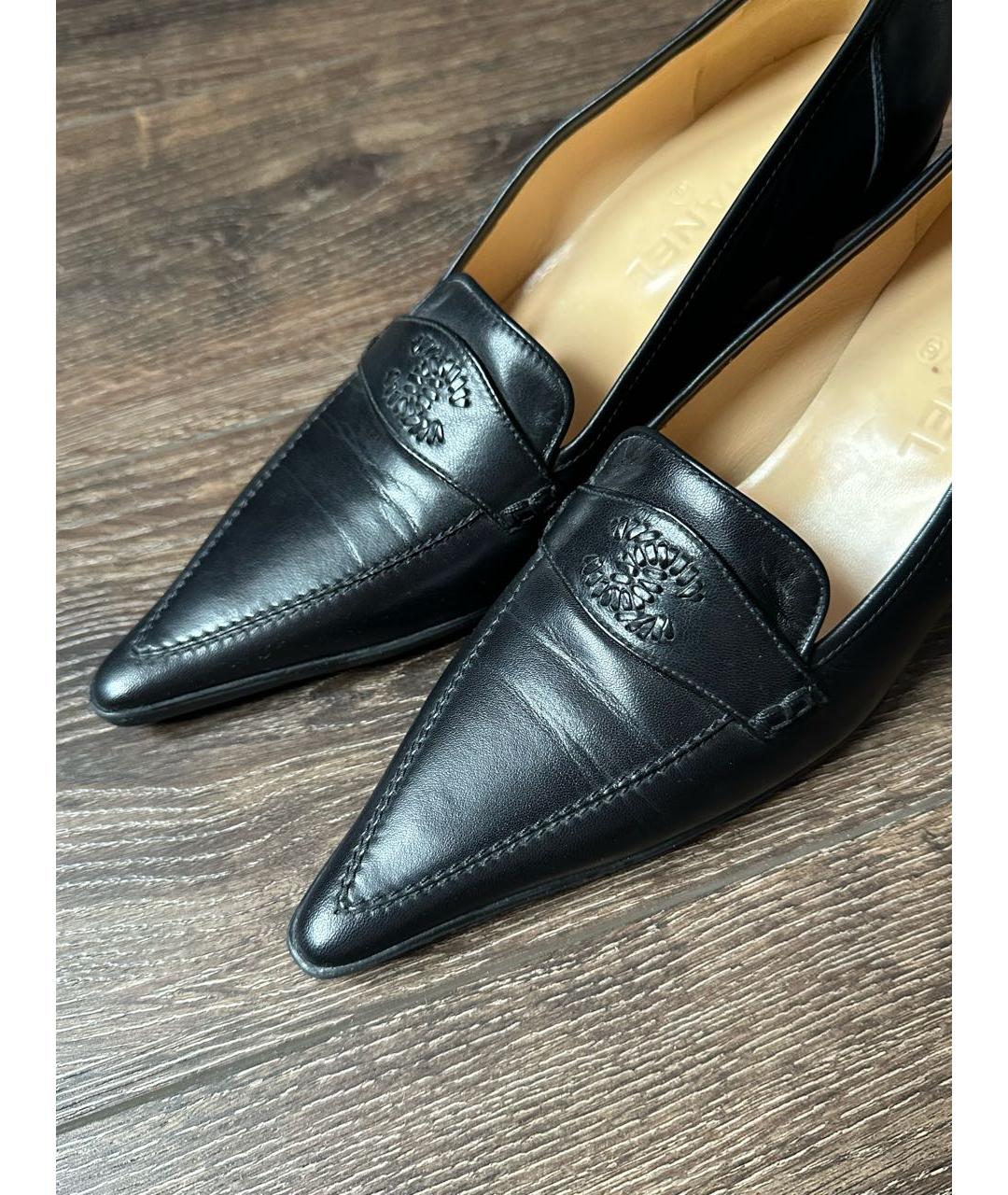 CHANEL Черные кожаные туфли, фото 5