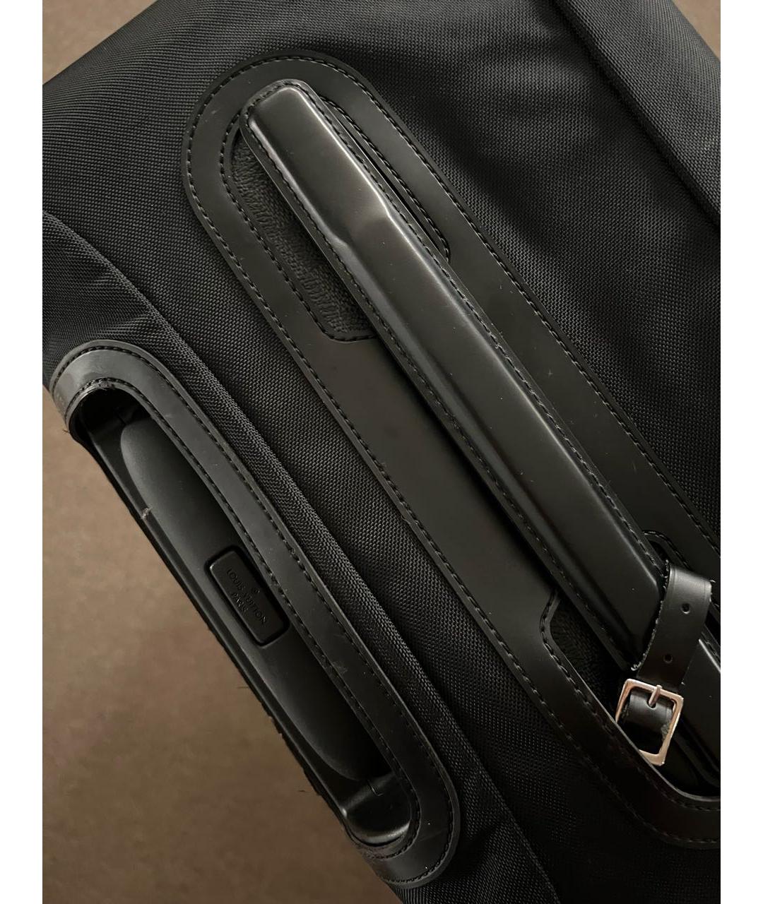 LOUIS VUITTON Серый кожаный чемодан, фото 5