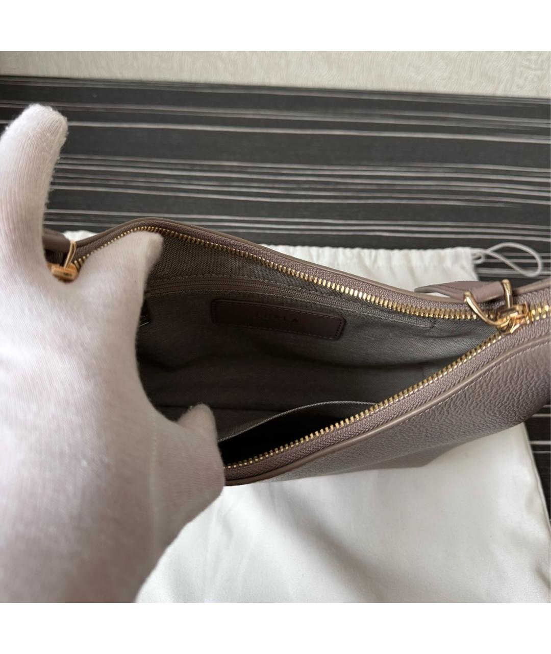 FURLA Бежевая кожаная сумка с короткими ручками, фото 4