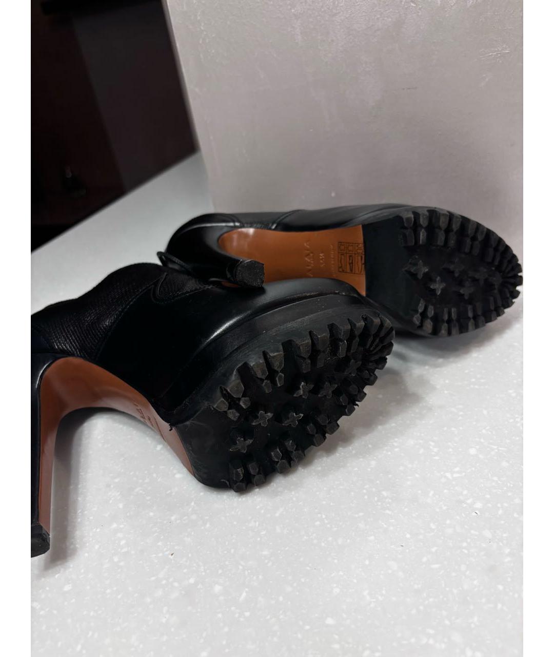 ALAIA Черные кожаные ботильоны, фото 6