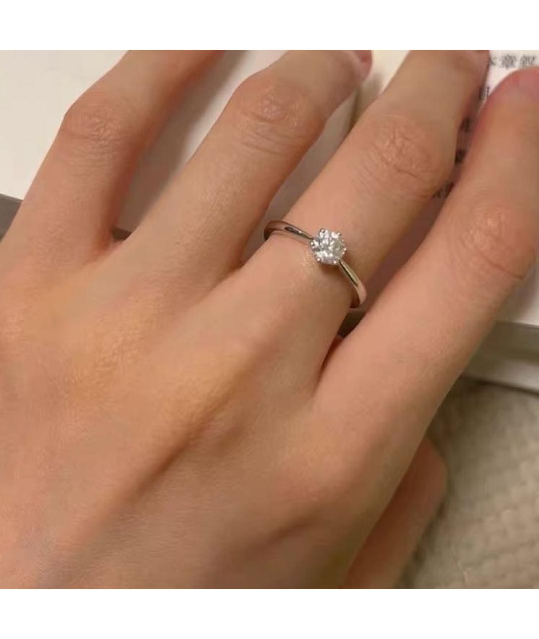 CARTIER Белое платиновое кольцо, фото 7