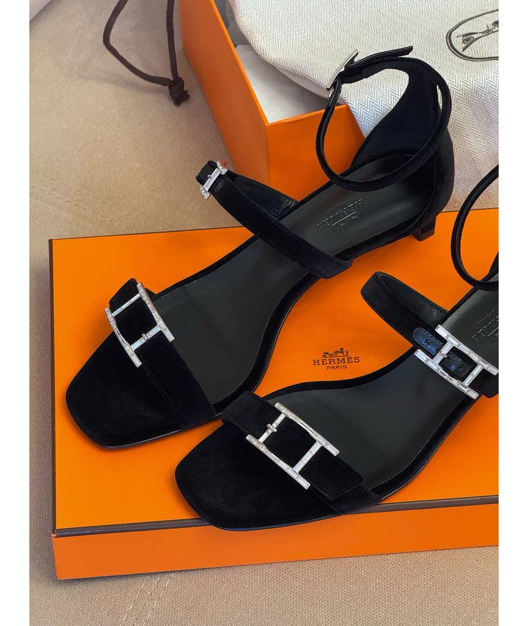 HERMES Черные бархатные босоножки, фото 4
