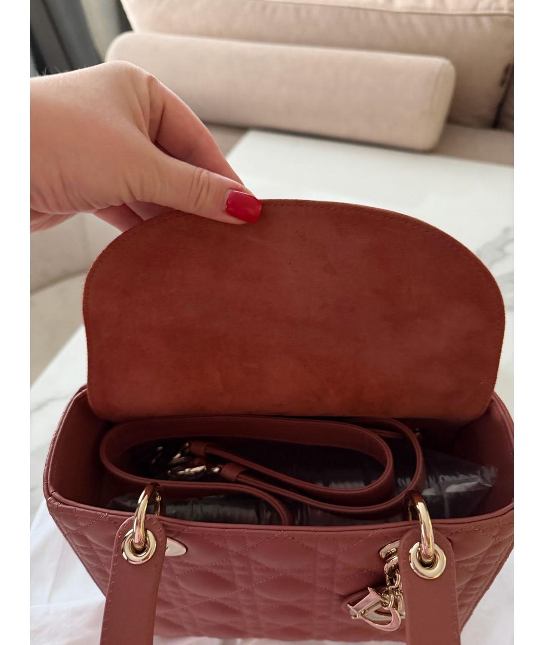 CHRISTIAN DIOR Коралловая кожаная сумка с короткими ручками, фото 4