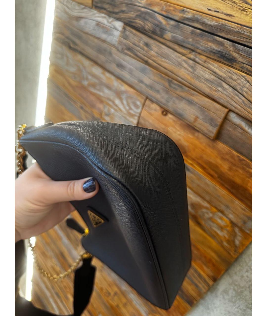 PRADA Черная кожаная сумка с короткими ручками, фото 6