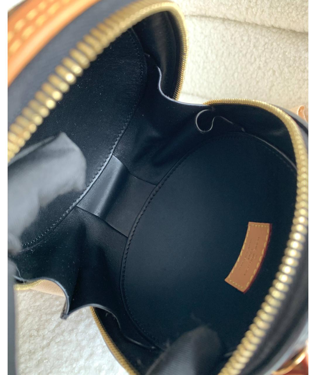 LOUIS VUITTON Черная кожаная сумка через плечо, фото 8