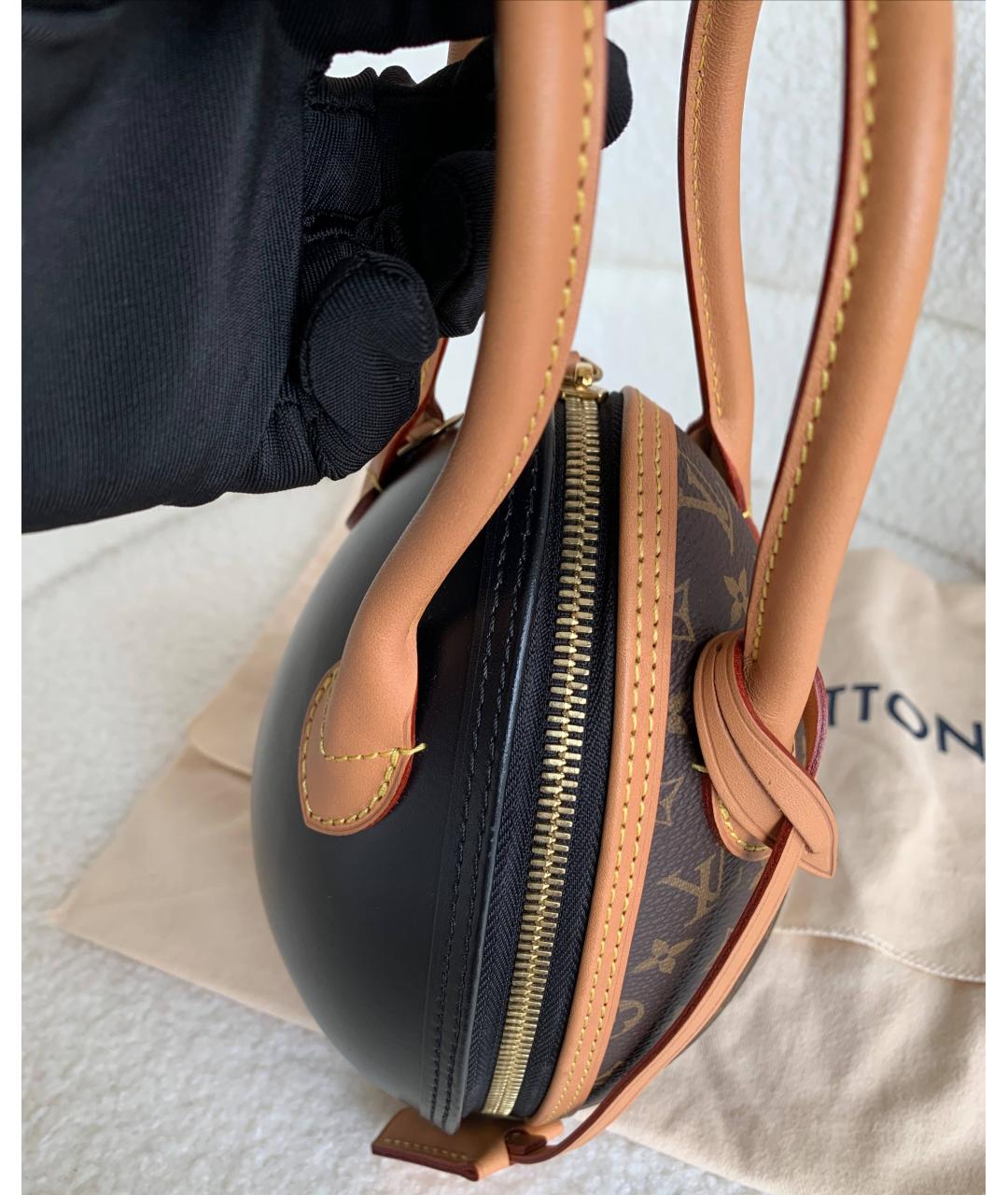 LOUIS VUITTON Черная кожаная сумка через плечо, фото 9