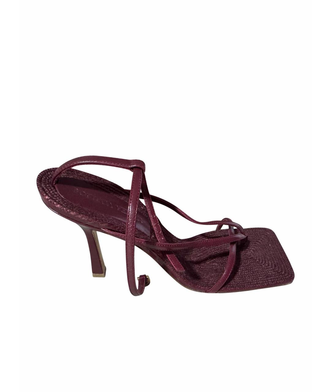 BOTTEGA VENETA Бордовые кожаные босоножки, фото 1
