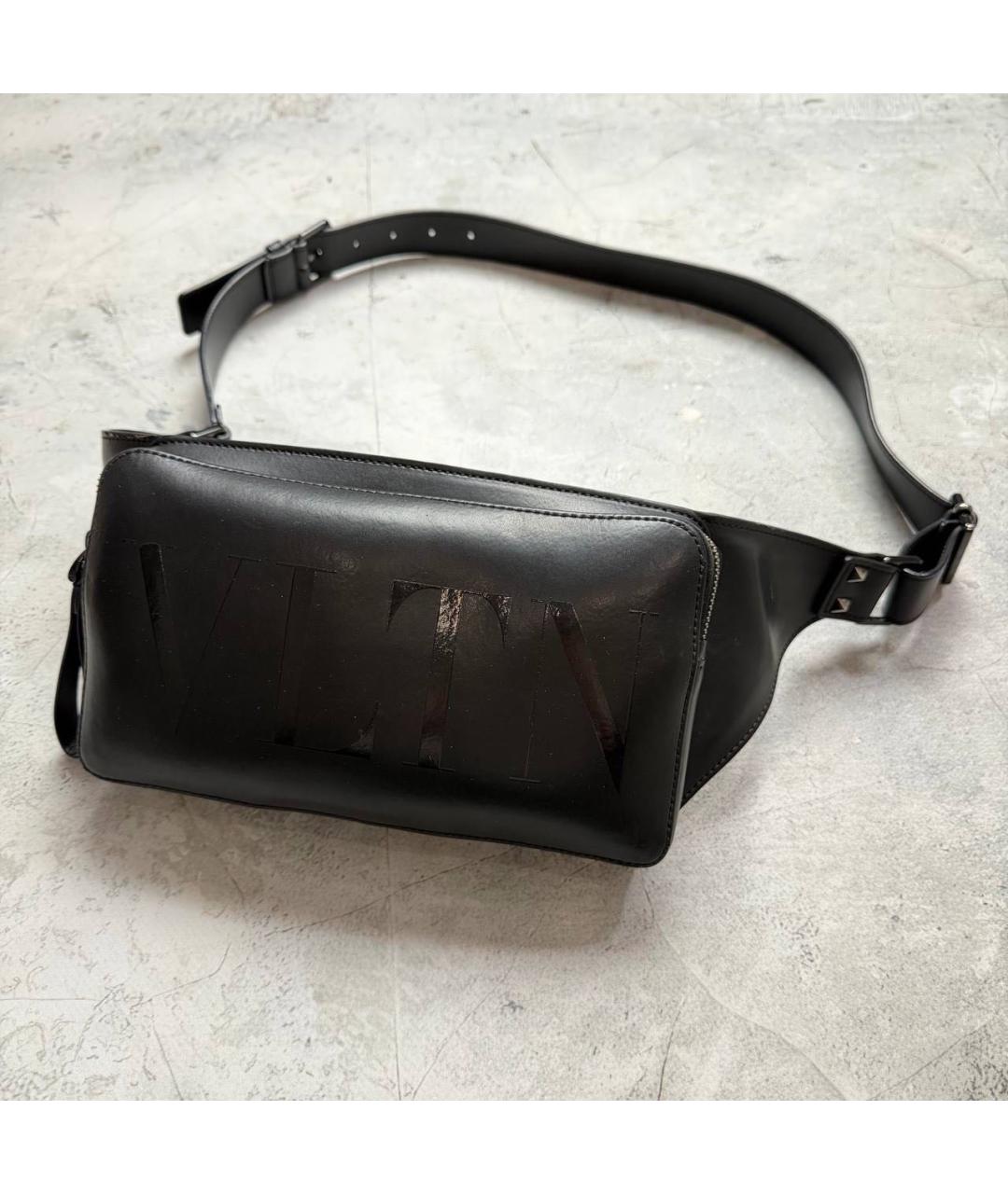 VALENTINO Черная кожаная сумка на плечо, фото 2