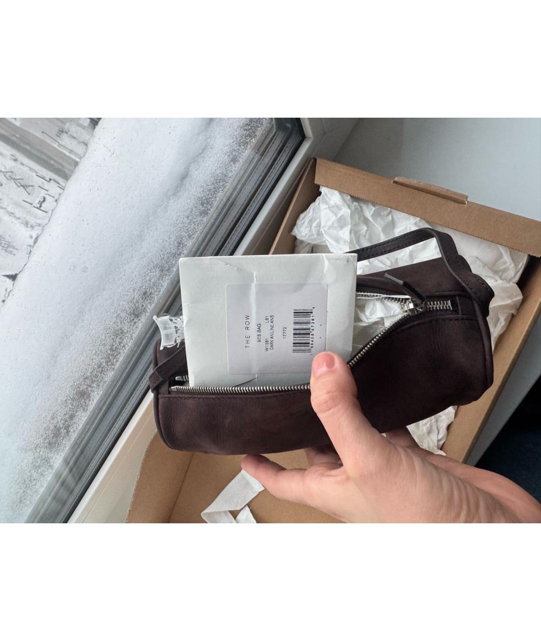 THE ROW Коричневая замшевая сумка с короткими ручками, фото 5