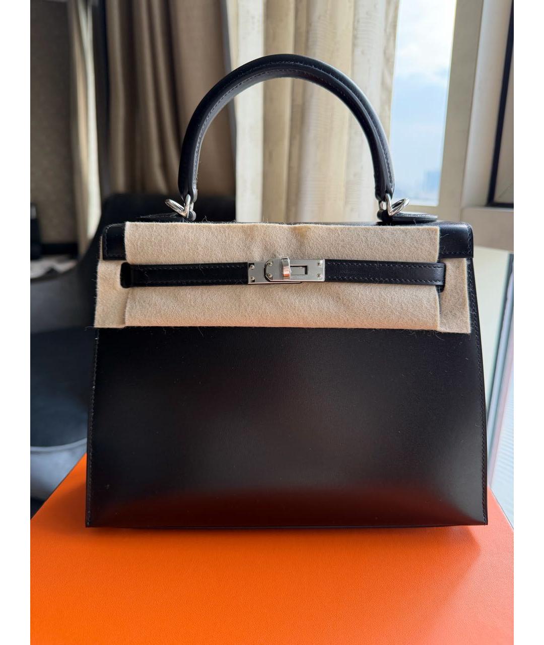 HERMES Черная кожаная сумка с короткими ручками, фото 3