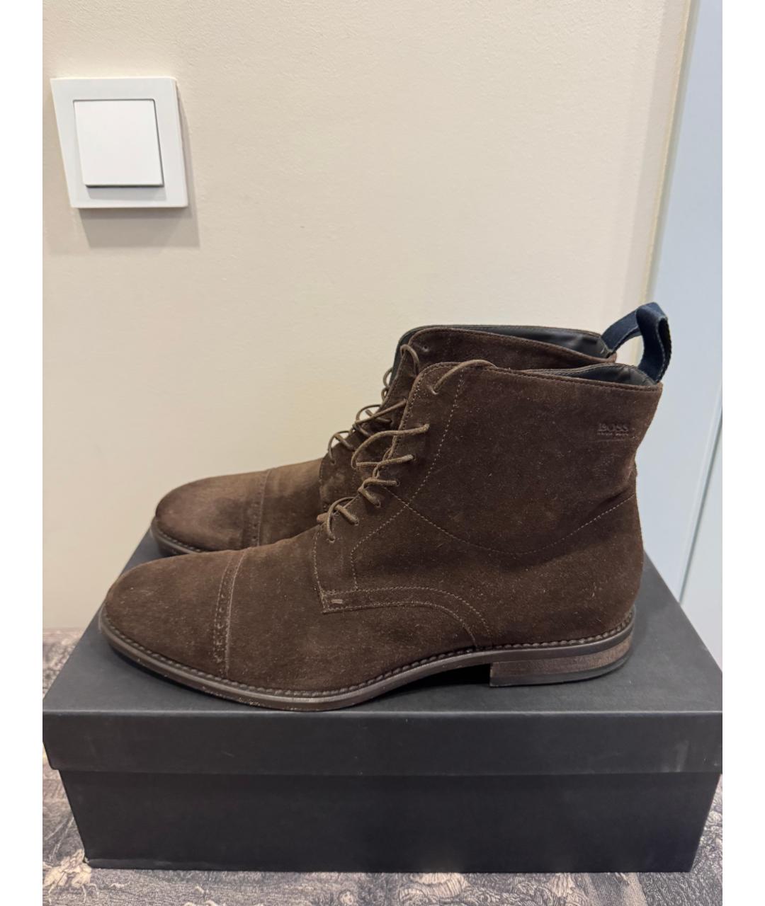 HUGO BOSS Коричневые замшевые высокие ботинки, фото 6