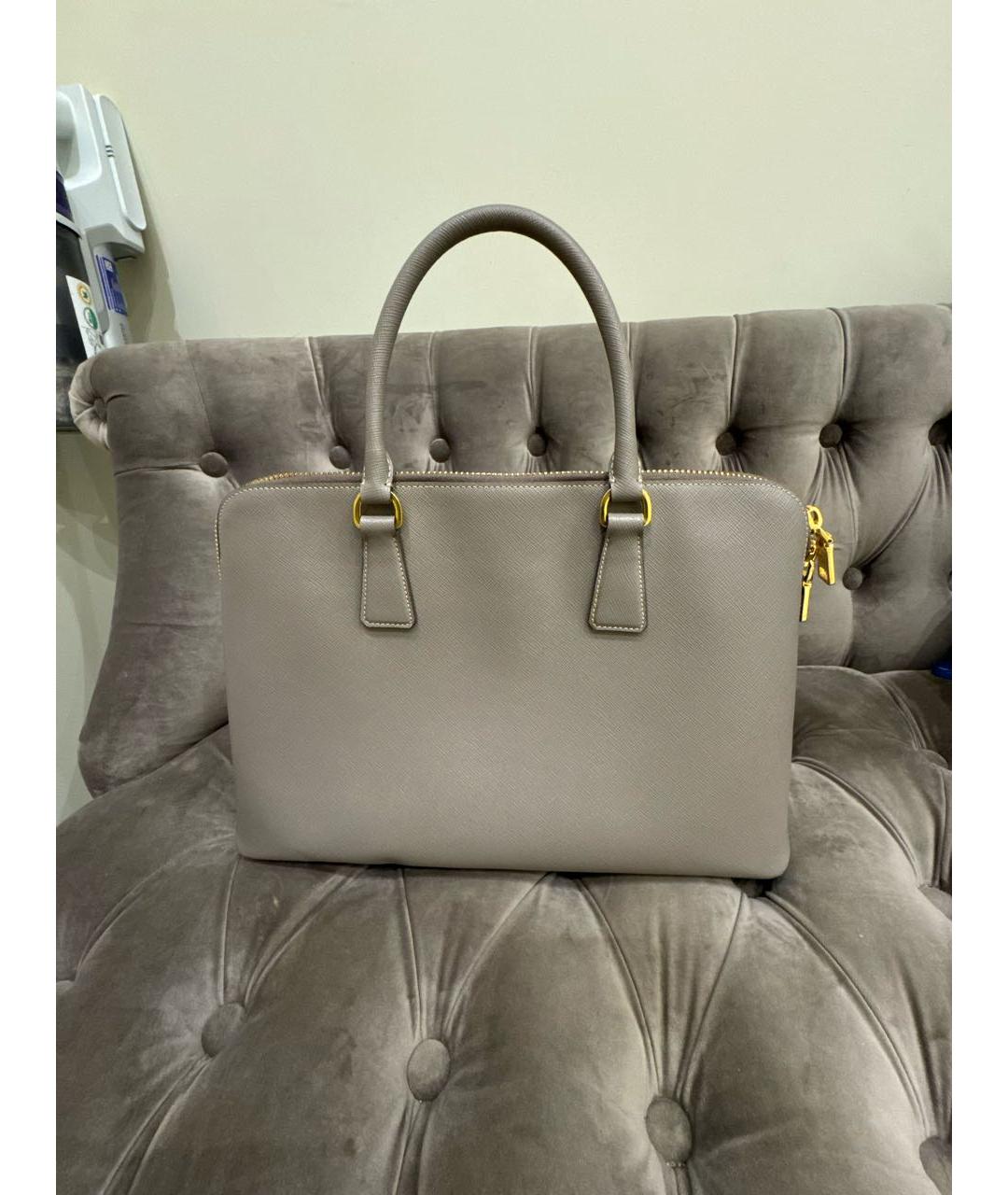 PRADA Бежевая кожаная сумка тоут, фото 3