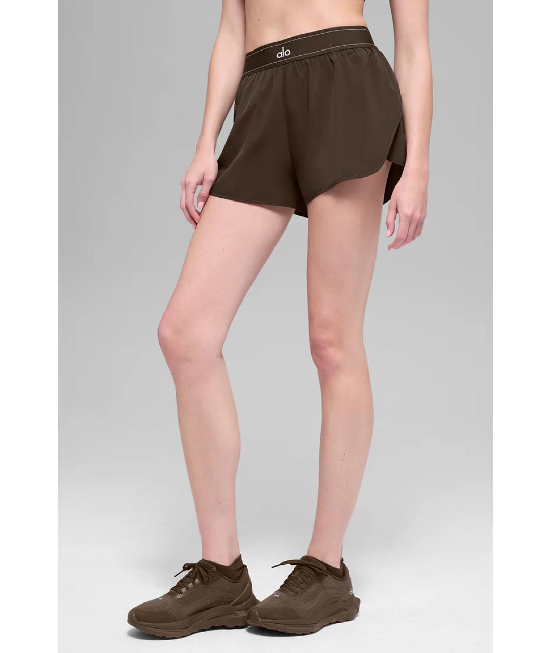 ALO YOGA Коричневые шорты, фото 5