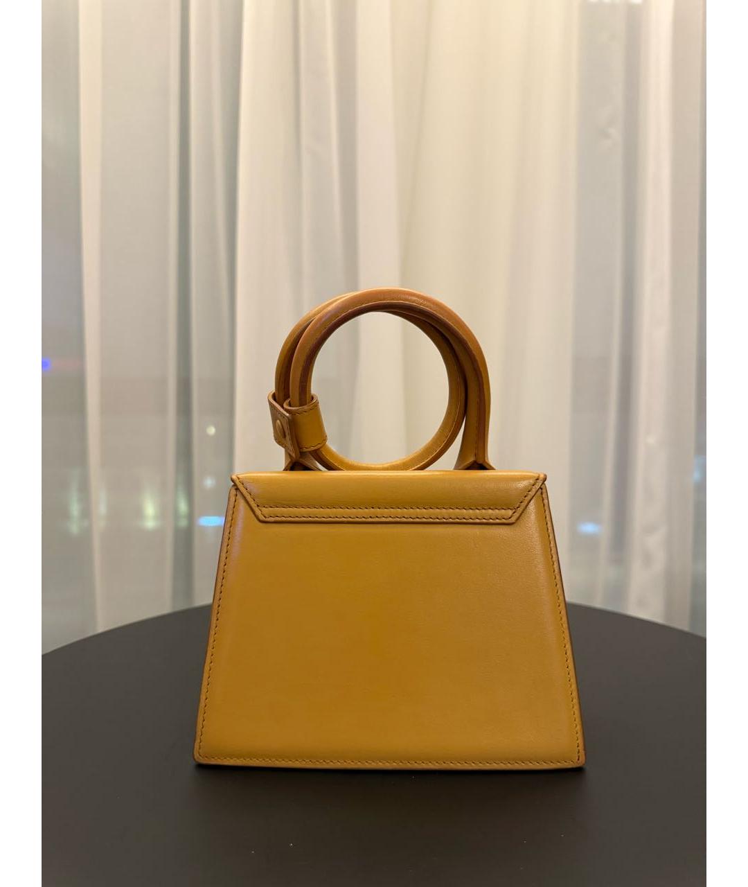 JACQUEMUS Горчичная кожаная сумка с короткими ручками, фото 3