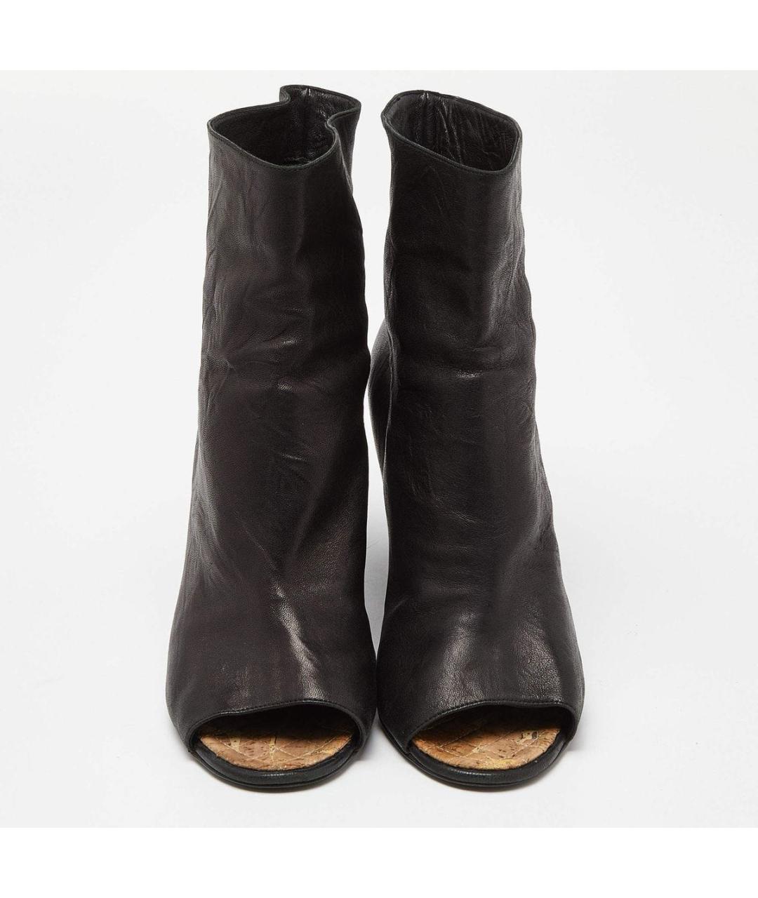CHANEL Черные кожаные ботильоны, фото 2
