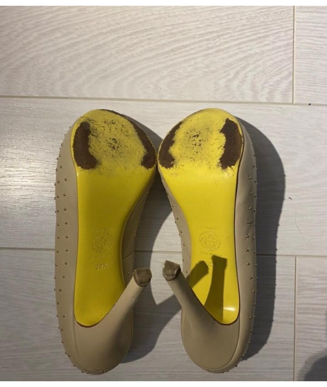 VERSACE Бежевые кожаные туфли, фото 5