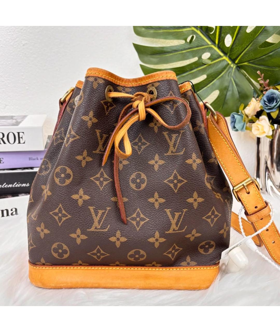 LOUIS VUITTON Коричневая кожаная сумка тоут, фото 9