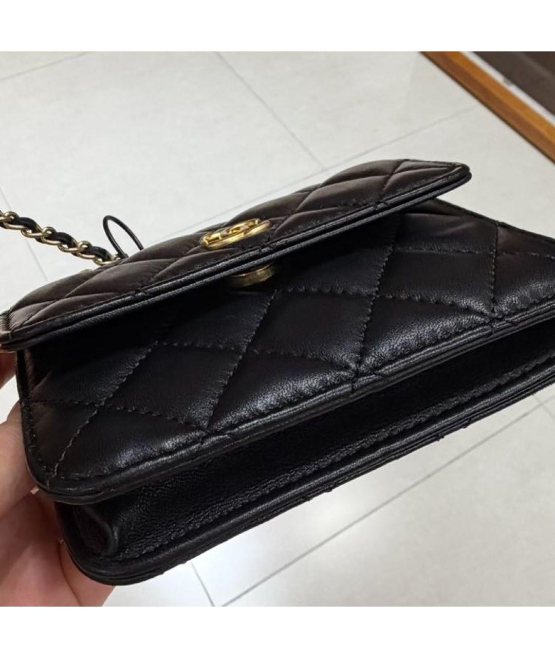 CHANEL Черная кожаная сумка через плечо, фото 4