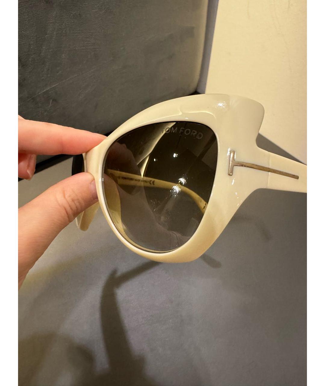 TOM FORD Бежевые пластиковые солнцезащитные очки, фото 6