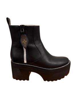 LOUIS VUITTON Полусапоги