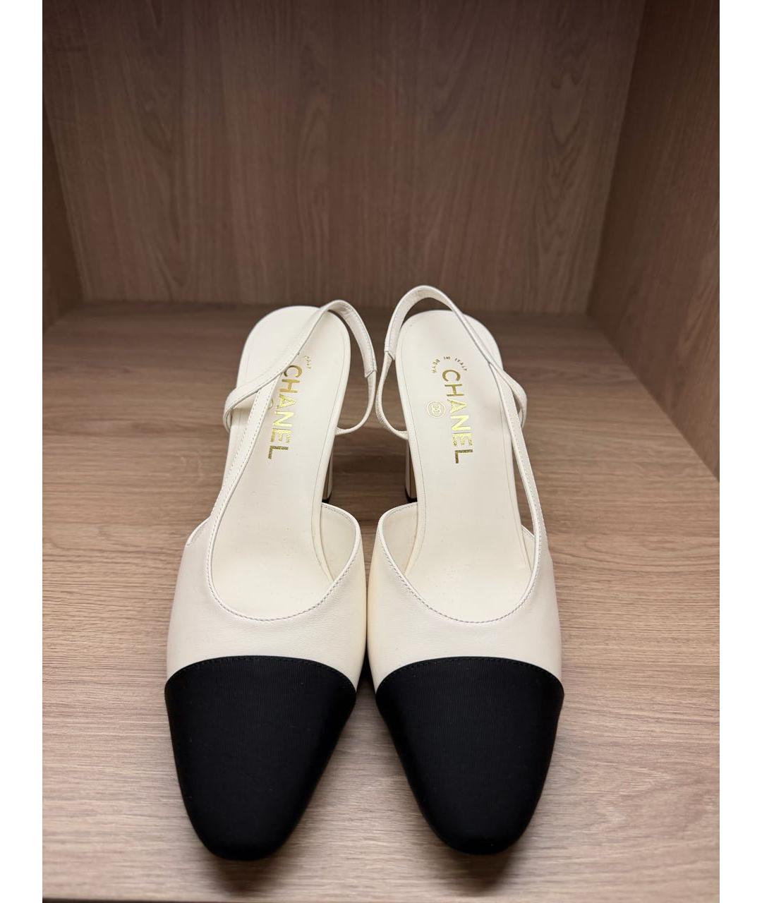 CHANEL Белые кожаные туфли, фото 2