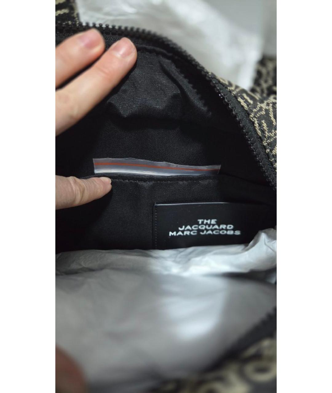MARC JACOBS Серая жаккардовая сумка с короткими ручками, фото 4