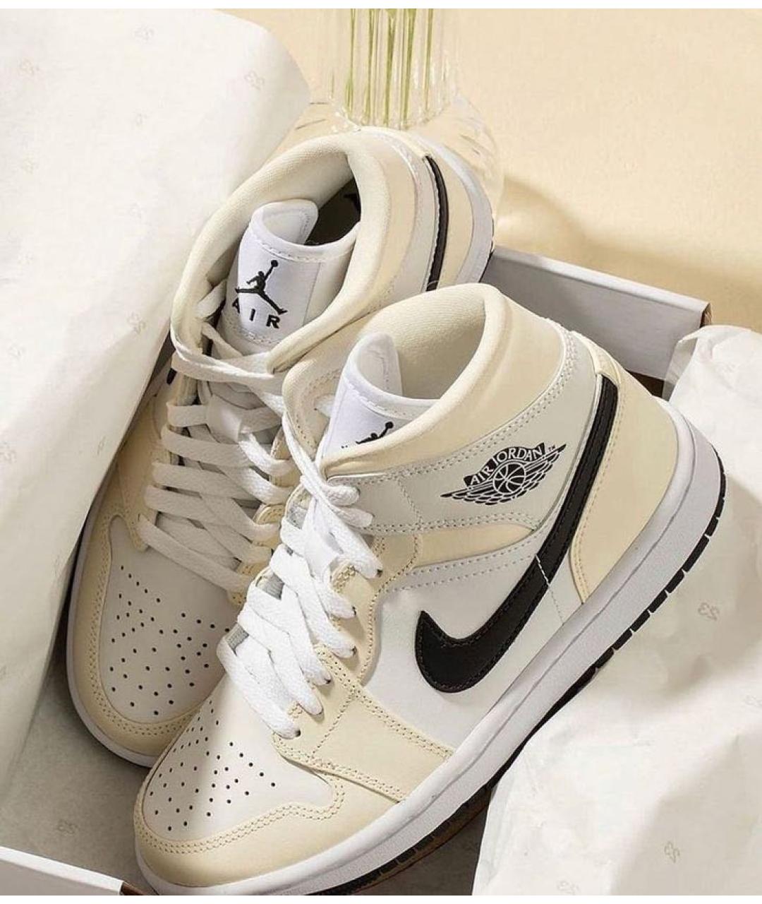 JORDAN Бежевые замшевые кроссовки, фото 2