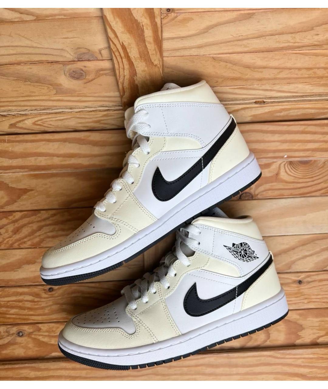 JORDAN Бежевые замшевые кроссовки, фото 5