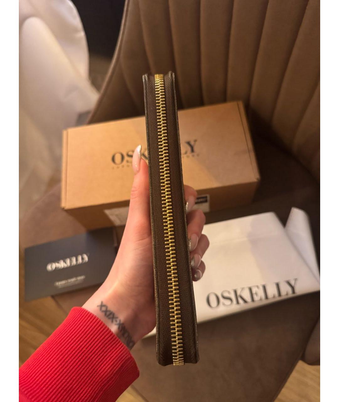 LOUIS VUITTON Коричневый кошелек, фото 3