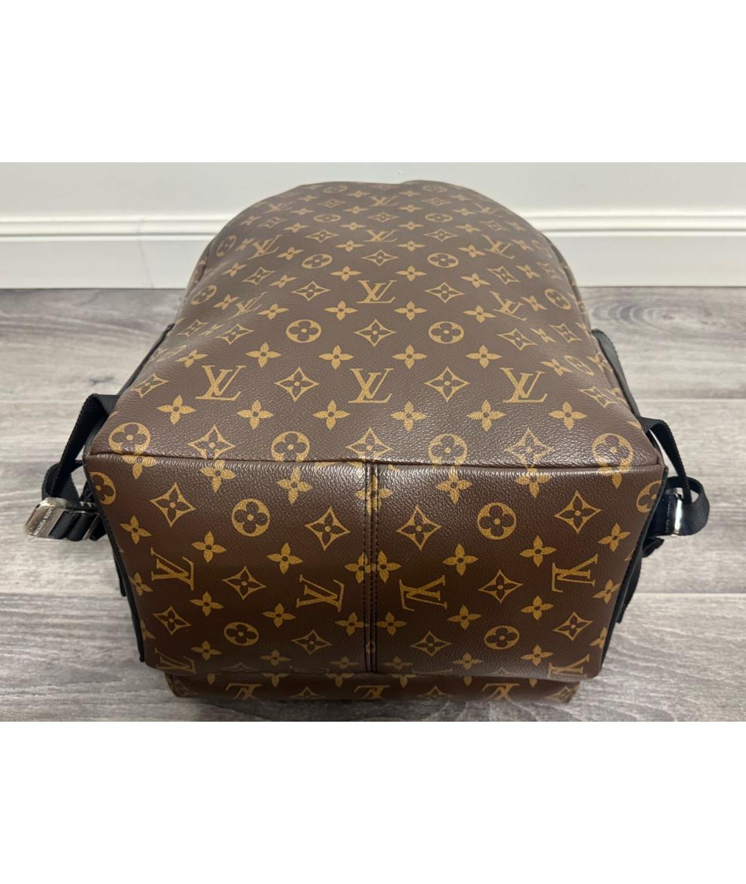 LOUIS VUITTON Коричневый рюкзак, фото 8