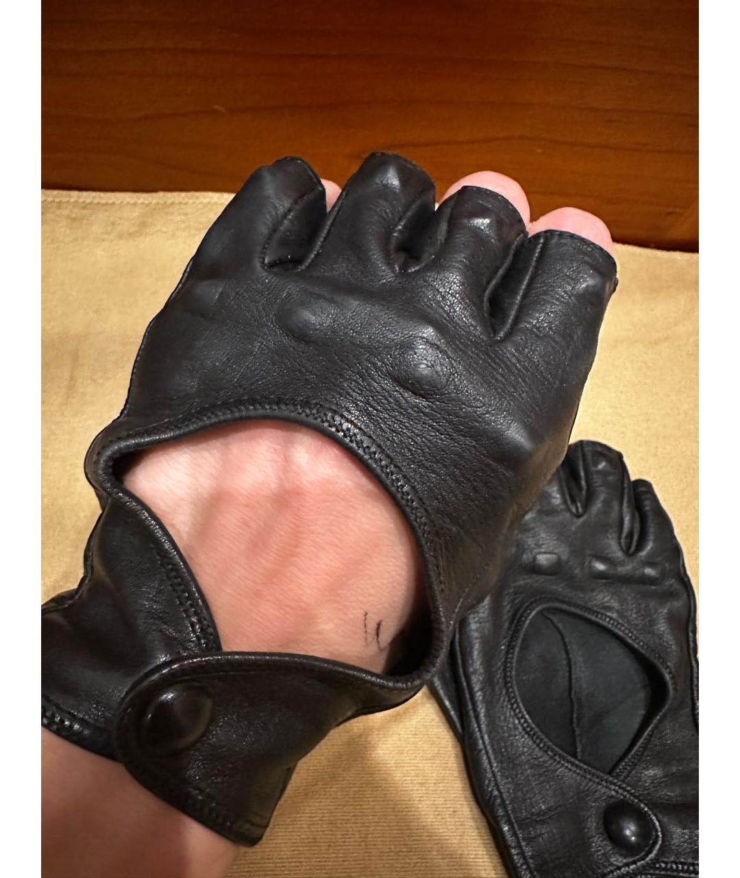 BOTTEGA VENETA Черные кожаные митенки, фото 3