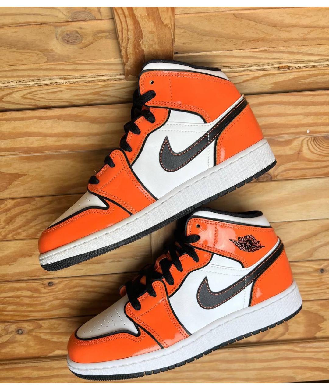 JORDAN Оранжевое высокие кроссовки / кеды, фото 6