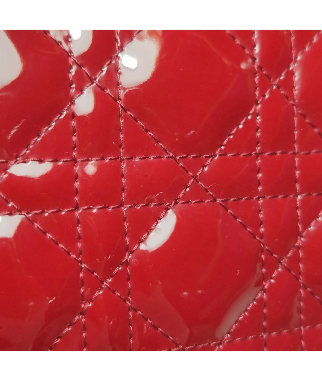 CHRISTIAN DIOR Красная сумка с короткими ручками из лакированной кожи, фото 8