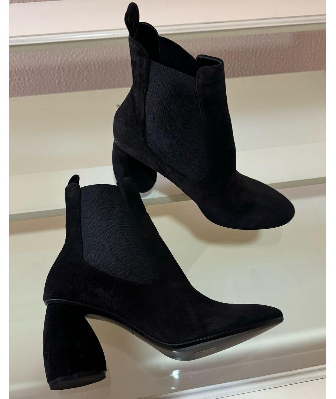 Carven Черные замшевые ботильоны, фото 5